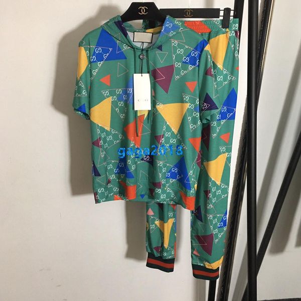 high end женщины девушки activewear комплект с капюшоном футболка лоскутное письмо мотив с коротким рукавом тройник брюки бег леггинсы брюки, White
high end женщины девушки activewear комплект с капюшоном футболка лоскутное письмо мотив с коротким рукавом тройник брюки бег леггинсы брюки, White