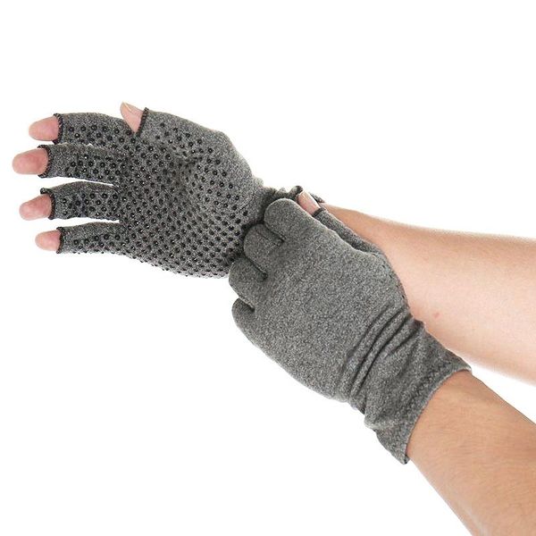 elastic half finger gloves arthritis gloves 3 size rehabilitation accessories health care physiotherapy glove effective, Black;red
elastic half finger gloves arthritis gloves 3 size rehabilitation accessories health care physiotherapy glove effective, Black;red