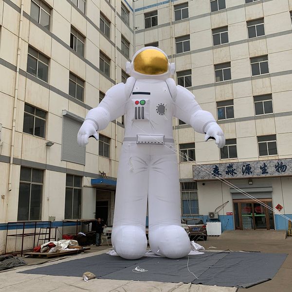 5m high giant inflatable balloon astronauts with led strip for stage event decoration or nightclub parade
5m high giant inflatable balloon astronauts with led strip for stage event decoration or nightclub parade