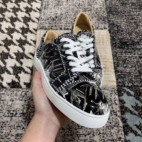white & black graffiti patent leather sneakers red bottom shoes outdoor fashion junior men's casual dress party walking with box
white & black graffiti patent leather sneakers red bottom shoes outdoor fashion junior men's casual dress party walking with box