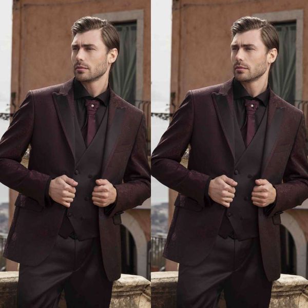 dark red groom wedding tuxedos slim fit black peaked lapel men pants suits 3 pieces formal men business blazer, Black;gray
dark red groom wedding tuxedos slim fit black peaked lapel men pants suits 3 pieces formal men business blazer, Black;gray