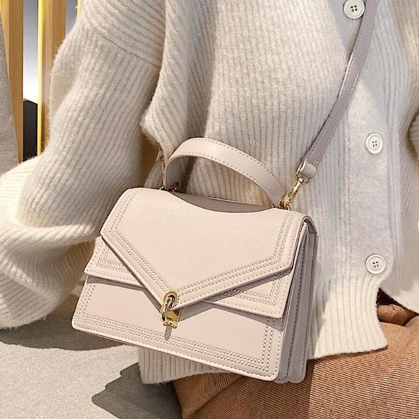 female elegant solid color tote bags quality pu leather women's designer handbag lock shoulder messenger bags 2020 fashion new
female elegant solid color tote bags quality pu leather women's designer handbag lock shoulder messenger bags 2020 fashion new