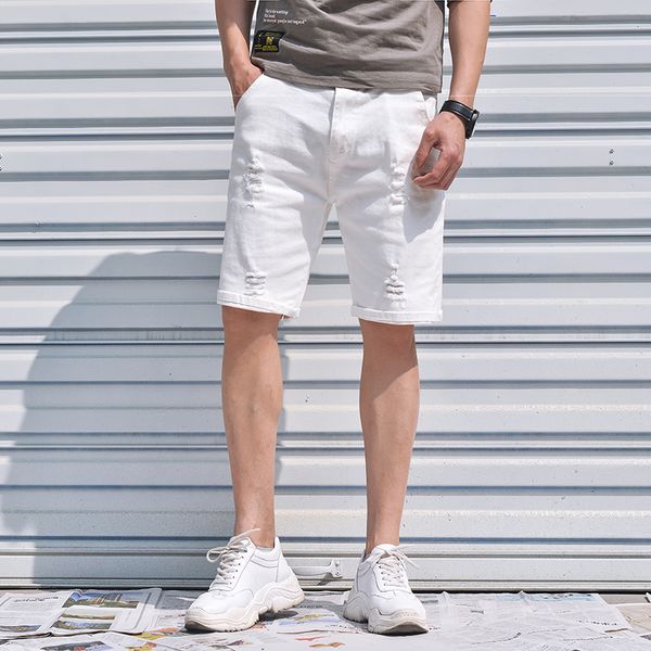 men's denim 2020 new elastic solid color hong kong style japanese large size hole slim men's denim shorts straight knee length, Blue
men's denim 2020 new elastic solid color hong kong style japanese large size hole slim men's denim shorts straight knee length, Blue