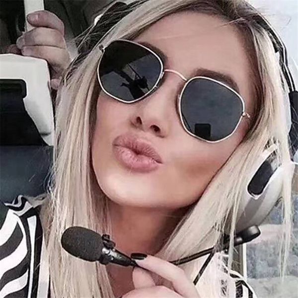 classic new polarized round sunglasses women vintage retro eyewear sun glasses men metal frame shades uv400, White;black
classic new polarized round sunglasses women vintage retro eyewear sun glasses men metal frame shades uv400, White;black