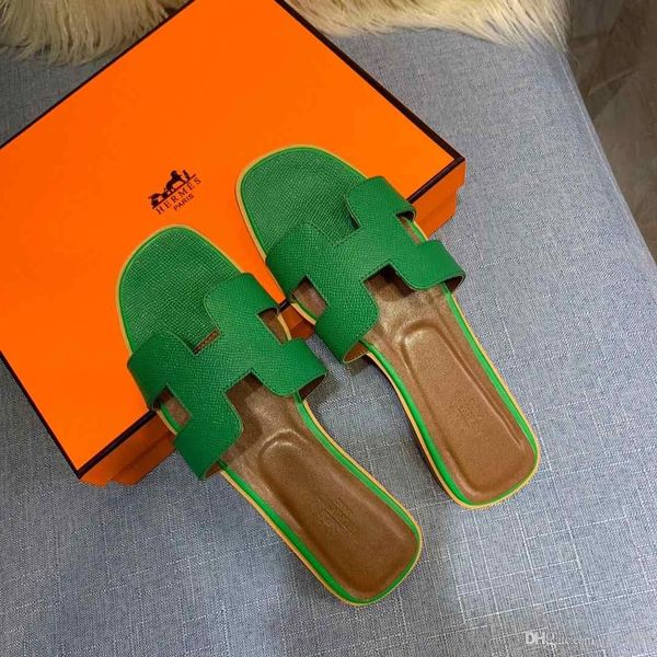 round flat sandals women all over logo luxury sandals open toe laces flat shoe soft designer summer daily simply style, Black
round flat sandals women all over logo luxury sandals open toe laces flat shoe soft designer summer daily simply style, Black