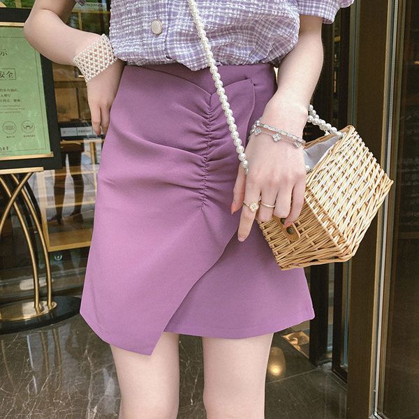 2020 korean version of the drape irregular summer style temperament purple a word high waist thin ruffle black short skirt
2020 korean version of the drape irregular summer style temperament purple a word high waist thin ruffle black short skirt