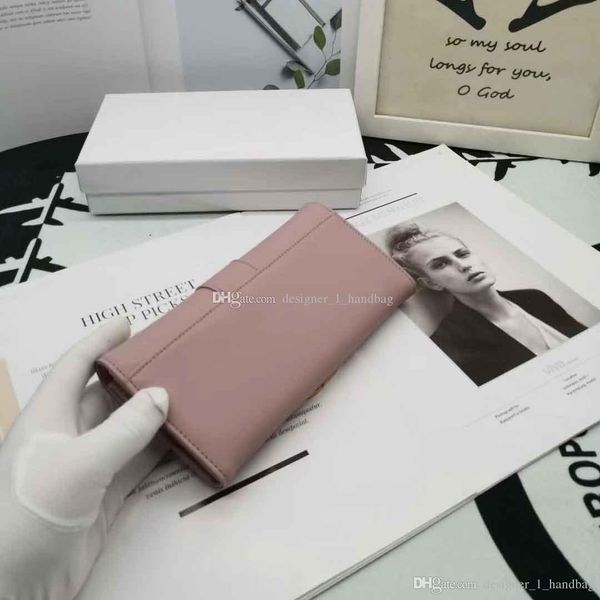 women's long wallet 2019 new letter printing luxury wallet famous brand designer clutch bag high quality, Red;black
women's long wallet 2019 new letter printing luxury wallet famous brand designer clutch bag high quality, Red;black
