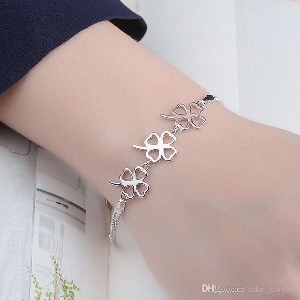 four leaf clover three pieces imitation rhodium plated with brass chain for women bring love health and wealth, Black
four leaf clover three pieces imitation rhodium plated with brass chain for women bring love health and wealth, Black