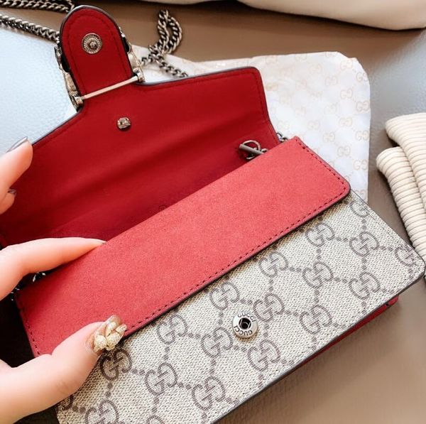 2020 fashion women shoulder bag hand unique dionysian messenger bag single shoulder bag flap
2020 fashion women shoulder bag hand unique dionysian messenger bag single shoulder bag flap