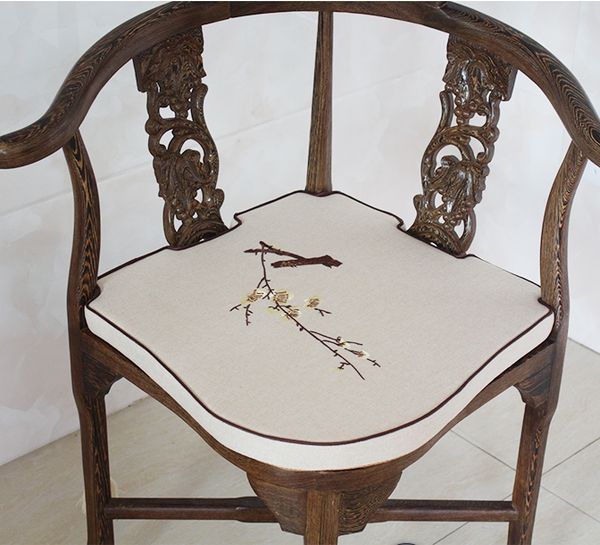 fine embroidery plum blossom gap seat cushion trigon chair anti-slip irregular seat pads chinese cotton linen cushions seats
fine embroidery plum blossom gap seat cushion trigon chair anti-slip irregular seat pads chinese cotton linen cushions seats