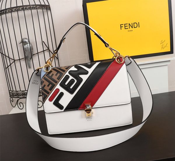 friend handbag women handbag portable chain single-shoulder bag chain single-shoulder bag handbag delivery size:25*11*18cm
friend handbag women handbag portable chain single-shoulder bag chain single-shoulder bag handbag delivery size:25*11*18cm