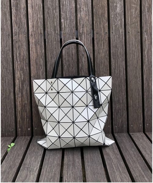 bao bao fashion handbags laser geometry diamond shape holographic bag patchwork women's handbag shoulder bag baobao size34*34
bao bao fashion handbags laser geometry diamond shape holographic bag patchwork women's handbag shoulder bag baobao size34*34
