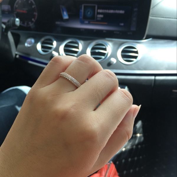 glamorous ring with original box 925 sterling silver plated rose gold luxury designer jewelry for ladies ring, Slivery;golden
glamorous ring with original box 925 sterling silver plated rose gold luxury designer jewelry for ladies ring, Slivery;golden