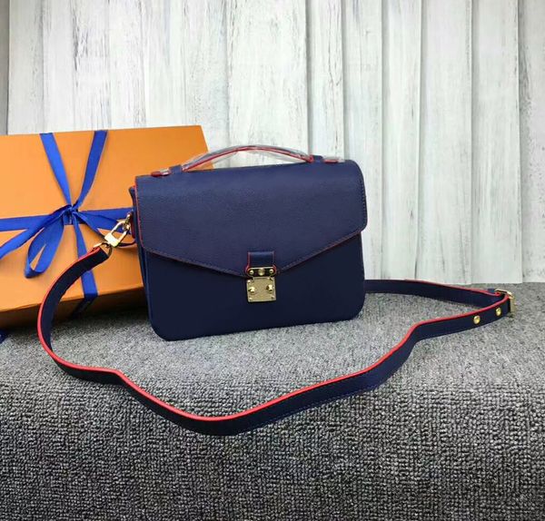 wholesale classic embossed messenger bag retro single shoulder messenger handbag fashion soft leather flip lock ladies small square bag
wholesale classic embossed messenger bag retro single shoulder messenger handbag fashion soft leather flip lock ladies small square bag