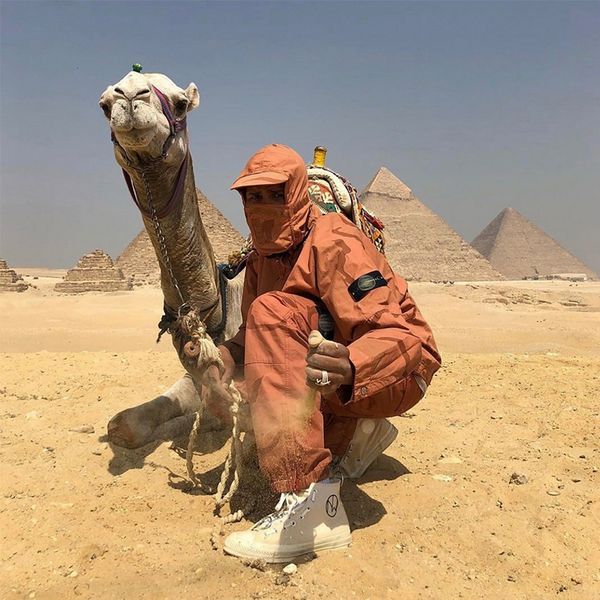 Новые 19SS STONSUPRE Camo Cargo Pant Joggers мужские дизайнерские летние брюки Функциональный комбинезон с воздушным камуфляжным принтом прямые свободные спортивные штаны
Новые 19SS STONSUPRE Camo Cargo Pant Joggers мужские дизайнерские летние брюки Функциональный комбинезон с воздушным камуфляжным принтом прямые свободные спортивные штаны