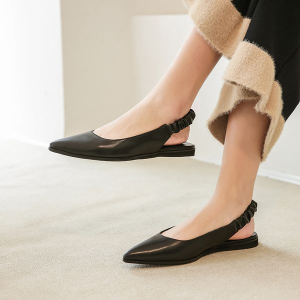 comfort genuine leather low-heel shoes woman fashion pointed toe spring shoes ladies lazy casual black beige
comfort genuine leather low-heel shoes woman fashion pointed toe spring shoes ladies lazy casual black beige