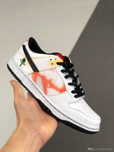 dunk sb low pro qs what the dunk mens womens running shoes paris white widow roswell raygun decon trd denim skateboarding sports sneakers
dunk sb low pro qs what the dunk mens womens running shoes paris white widow roswell raygun decon trd denim skateboarding sports sneakers