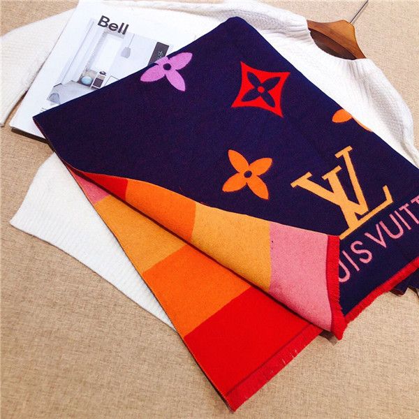 Pari de igner fa hion woman carf brand letter flower de igner carf hawl rof women ize 180 70cm luxury ca hmere carf
Pari de igner fa hion woman carf brand letter flower de igner carf hawl rof women ize 180 70cm luxury ca hmere carf