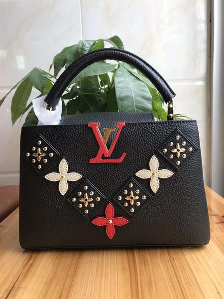 l22 high-end french brand ladies fashion entertainment package classic charm exquisite fashion design party delivery m64105, Black;red
l22 high-end french brand ladies fashion entertainment package classic charm exquisite fashion design party delivery m64105, Black;red