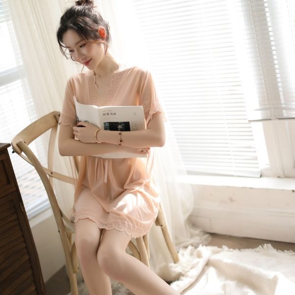 2020 new women's bathrobe silk sleepwear sheer mesh nightgown lace robes lingerie female see through robes nightwear, Black;red
2020 new women's bathrobe silk sleepwear sheer mesh nightgown lace robes lingerie female see through robes nightwear, Black;red