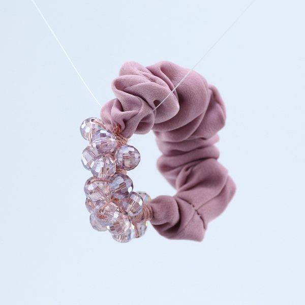 the fashion crystal scrunchie boutique fashion wild hair accessories europe and america popular ponytail elastic hair bands
the fashion crystal scrunchie boutique fashion wild hair accessories europe and america popular ponytail elastic hair bands