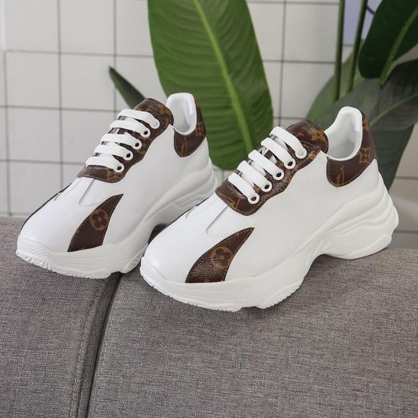 new style luxury ladies casual jogging shoes fashion brand three australia unique design pattern platform four seasons women's shoes hd, Black
new style luxury ladies casual jogging shoes fashion brand three australia unique design pattern platform four seasons women's shoes hd, Black