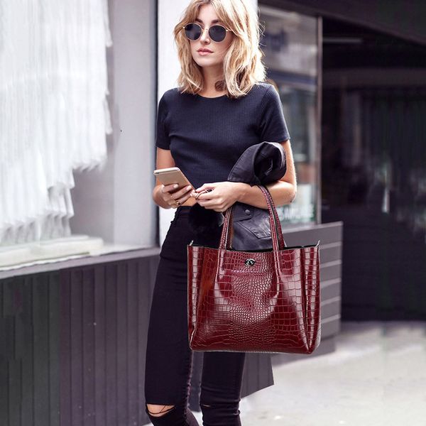 женщины змеи плеча кожи сумка простой vintage crossbody сумка высокого качество ретро молния сумка
женщины змеи плеча кожи сумка простой vintage crossbody сумка высокого качество ретро молния сумка