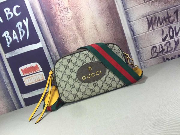 fashion classic men's shoulder bag shoulder messenger messenger bag european and american designer business casual 091, Black
fashion classic men's shoulder bag shoulder messenger messenger bag european and american designer business casual 091, Black