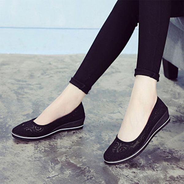 2020 women flats woman slip on loafers female casual solid spring and autumn ladies shallow hollow out breathable footwear, Black
2020 women flats woman slip on loafers female casual solid spring and autumn ladies shallow hollow out breathable footwear, Black