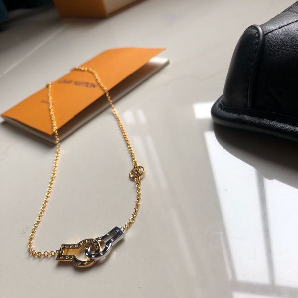 designer necklace luxury designer jewelry women necklaces loius vutton pendant women necklaces fashion joker sweater chain, Silver
designer necklace luxury designer jewelry women necklaces loius vutton pendant women necklaces fashion joker sweater chain, Silver