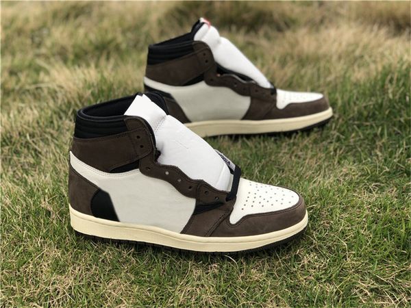 authentic 2020 travis scott x 1s high og ts sp 1 low men basketball shoes sail dark mocha university outdoor sneakers with box us7-13
authentic 2020 travis scott x 1s high og ts sp 1 low men basketball shoes sail dark mocha university outdoor sneakers with box us7-13