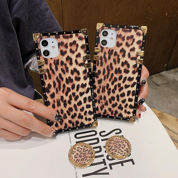 luxury designer phone cases for iphone 11 pro max 8plus x xr xs max fashion leopard pattern soft back cover dropshipping
luxury designer phone cases for iphone 11 pro max 8plus x xr xs max fashion leopard pattern soft back cover dropshipping