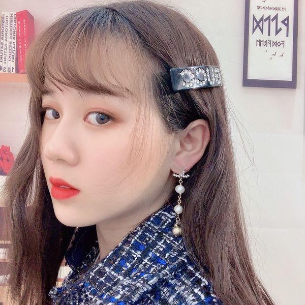 new hairpin joker elegant water drill twist clip letter hair comb tie hair edge clip spring clip horse, Slivery;golden
new hairpin joker elegant water drill twist clip letter hair comb tie hair edge clip spring clip horse, Slivery;golden