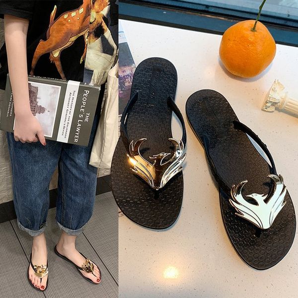 2019 summer new flip flops female korean version of the flat bottom wild wear fashion personality sandals and slippers beach, Black
2019 summer new flip flops female korean version of the flat bottom wild wear fashion personality sandals and slippers beach, Black