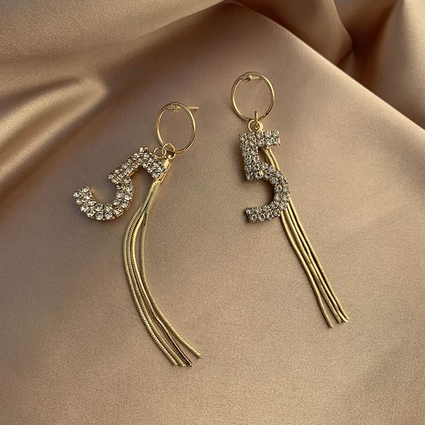 kmvexo 2020 crystal number 5 heart geometric drop earrings for women long tassel earrings street party jewelry pendientes mujer, Silver
kmvexo 2020 crystal number 5 heart geometric drop earrings for women long tassel earrings street party jewelry pendientes mujer, Silver