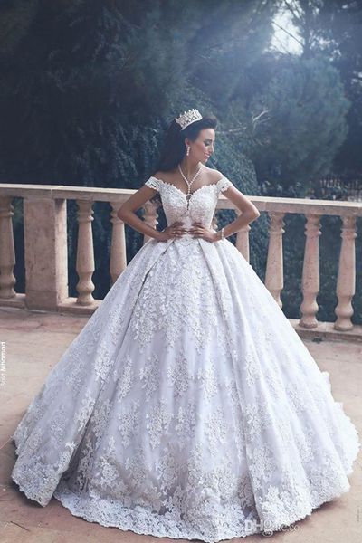 2019 new gorgeous lace wedding dresses off shoulder appliques court train bridal gowns wedding party custom made vestidos de fiesta, White
2019 new gorgeous lace wedding dresses off shoulder appliques court train bridal gowns wedding party custom made vestidos de fiesta, White