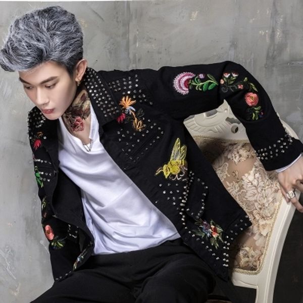 mens black/white bee bird & flower full embroidery punk style rivet baroque stage performance/stuido tuxedo jacket ,only jacket, White;black
mens black/white bee bird & flower full embroidery punk style rivet baroque stage performance/stuido tuxedo jacket ,only jacket, White;black