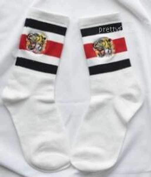 tiger embroideried socks mens womens underwear skateboard streetwear stockings socks striped design lovers cotton blend athletic socks1, Black
tiger embroideried socks mens womens underwear skateboard streetwear stockings socks striped design lovers cotton blend athletic socks1, Black
