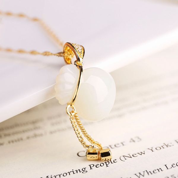 hetian jade pendant women's gold and silver-encrusted jade fuku bag brocade pendant natural silver n
hetian jade pendant women's gold and silver-encrusted jade fuku bag brocade pendant natural silver n
