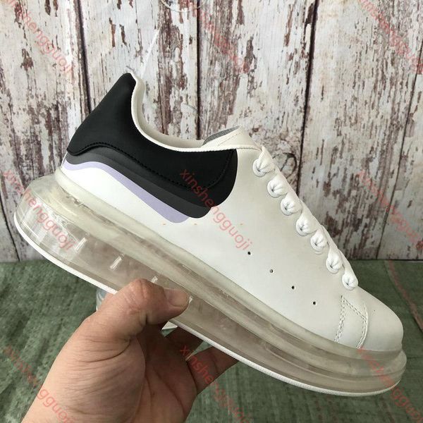 crystle hococal cushion genuine leather vintage designer sneakers luxury fashion triple black white golden platform lace-up casual shoes, Black;red
crystle hococal cushion genuine leather vintage designer sneakers luxury fashion triple black white golden platform lace-up casual shoes, Black;red