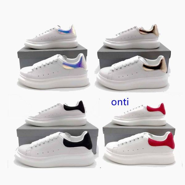 2019 designer shoes suede fashion oversize luxury sneakers leather shoes leather shoes increase luxury men and women size 35-44 with, Black
2019 designer shoes suede fashion oversize luxury sneakers leather shoes leather shoes increase luxury men and women size 35-44 with, Black