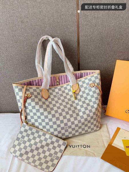 genuine leather handbags tote brown women shoulder bags slanting chain female purses two piece suit gifts
genuine leather handbags tote brown women shoulder bags slanting chain female purses two piece suit gifts