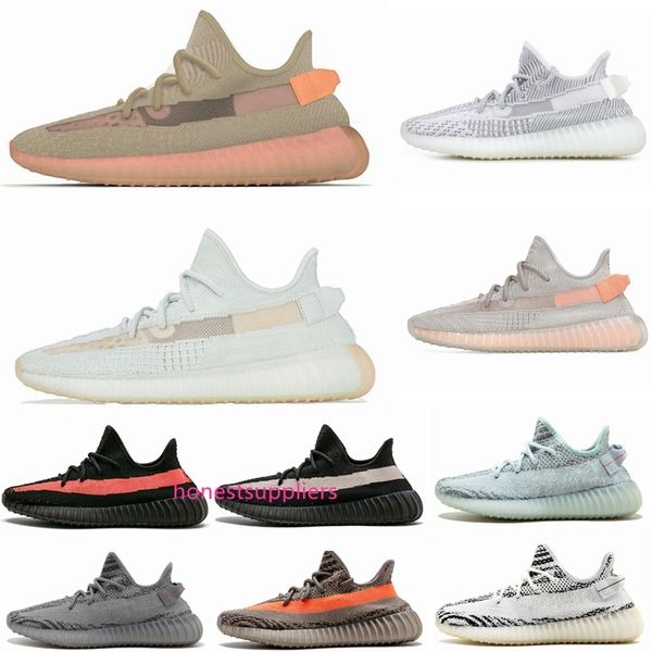 clay glow in the dark v2 running shoes true form hyperspace static reflective oreo cream sesame mens women trainers designer sports sneakers
clay glow in the dark v2 running shoes true form hyperspace static reflective oreo cream sesame mens women trainers designer sports sneakers