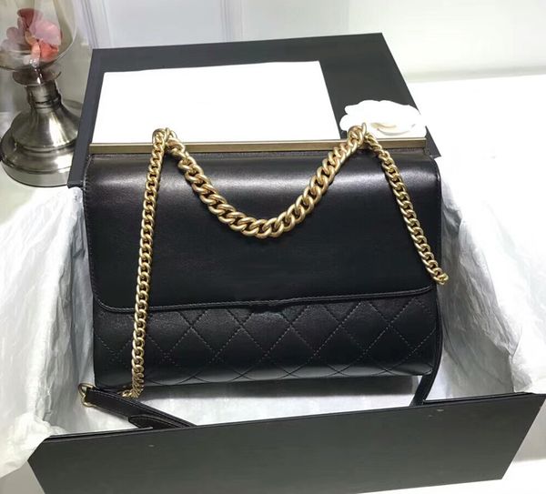 2020 2018 fashion flap handbags black genuine calfskin leather double sided brand flap shoulder bags 28cm 23cm
2020 2018 fashion flap handbags black genuine calfskin leather double sided brand flap shoulder bags 28cm 23cm