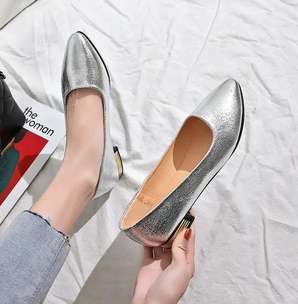spring female sandals pointed sandals female summer fashion high heels thick with suede heel strap shoes, Black
spring female sandals pointed sandals female summer fashion high heels thick with suede heel strap shoes, Black