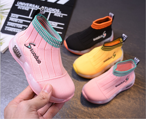 children's socks and shoes girl style girl autumn 2019 high-elastic knit sneaker boy thin breathable children's shoes, Black;red
children's socks and shoes girl style girl autumn 2019 high-elastic knit sneaker boy thin breathable children's shoes, Black;red