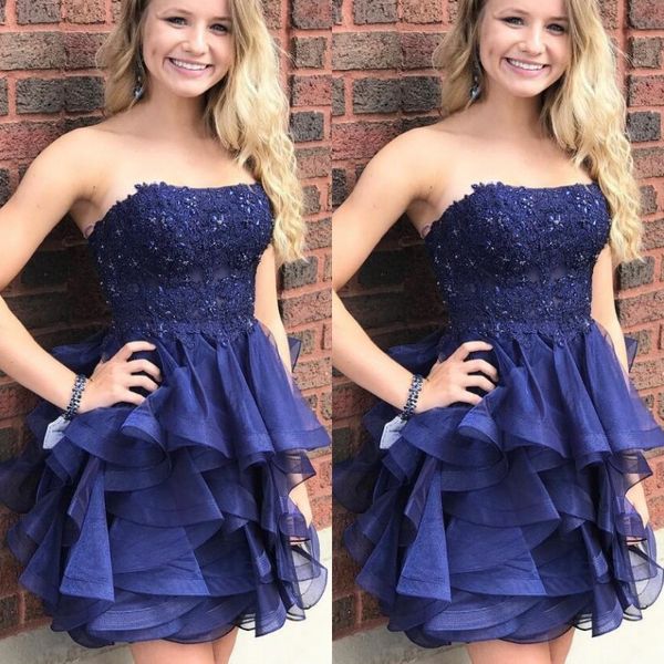 strapless short navy blue homecoming dresses lace appliques ruffles tulle a line cocktail party dresses with beads, Blue;pink
strapless short navy blue homecoming dresses lace appliques ruffles tulle a line cocktail party dresses with beads, Blue;pink