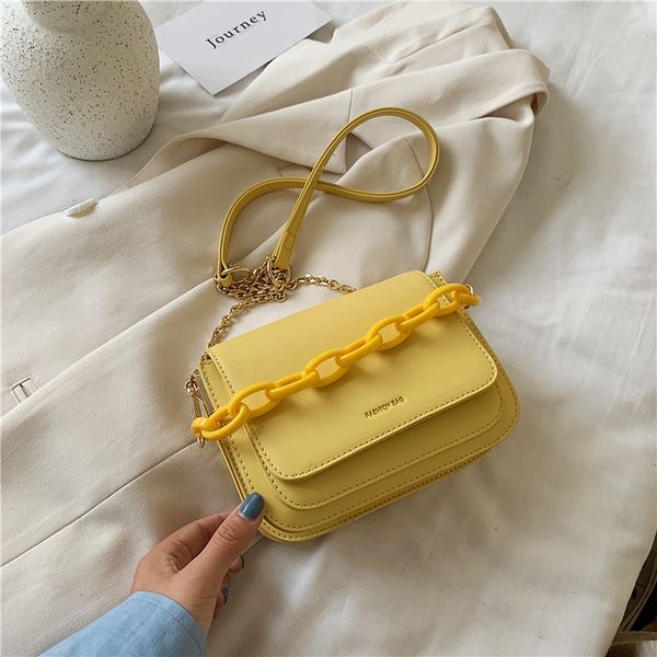 acrylic chain small crossbody bag for women 2020 pu leather female shoulder bags design summer lady messenger bags
acrylic chain small crossbody bag for women 2020 pu leather female shoulder bags design summer lady messenger bags