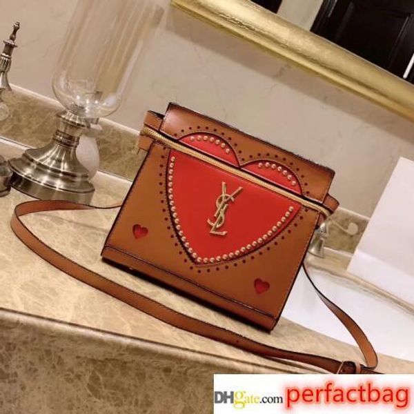 men s bags high-quality traveling bags for men and women, handbags, shoulder bags, wallets, cards, fashion bags, retro bags6824
men s bags high-quality traveling bags for men and women, handbags, shoulder bags, wallets, cards, fashion bags, retro bags6824