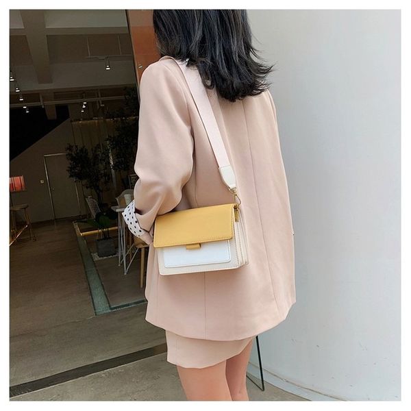 shoulder bags women's bag 2021 fashion small square messenger ladies handbag
shoulder bags women's bag 2021 fashion small square messenger ladies handbag